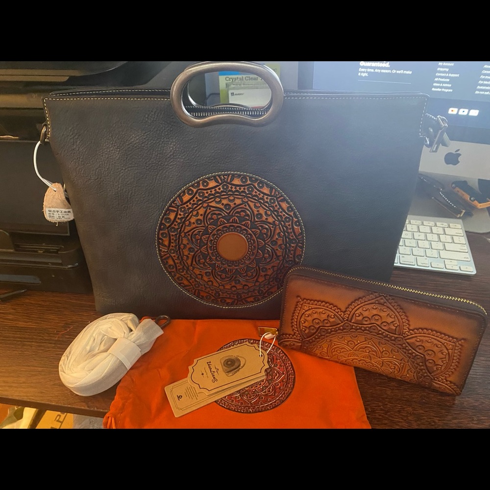Purse and wallet